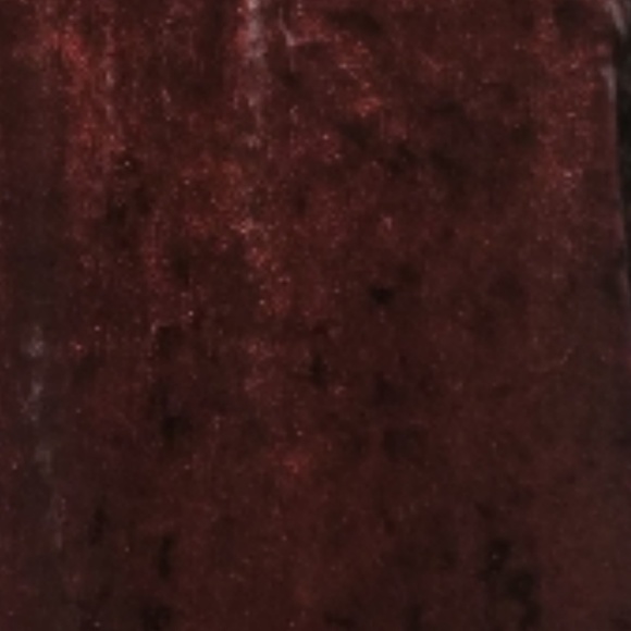 🆕️⬇️Vince Camuto Red Velvet Metallic Choker Top - Picture 8 of 8